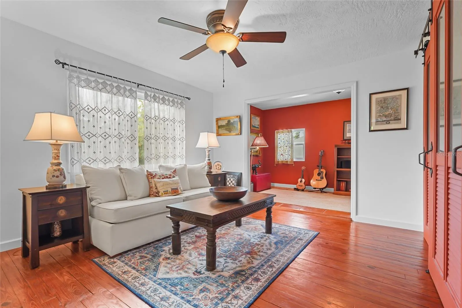 5354 CALLE FLORIDA
