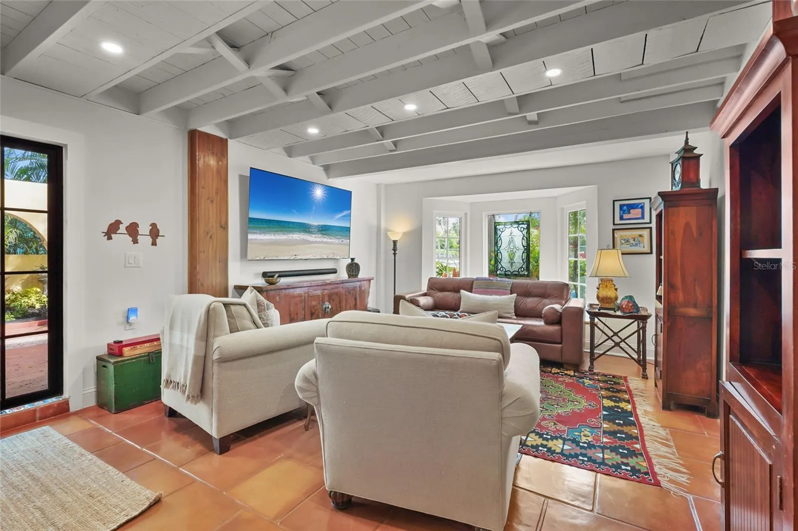 5354 CALLE FLORIDA
