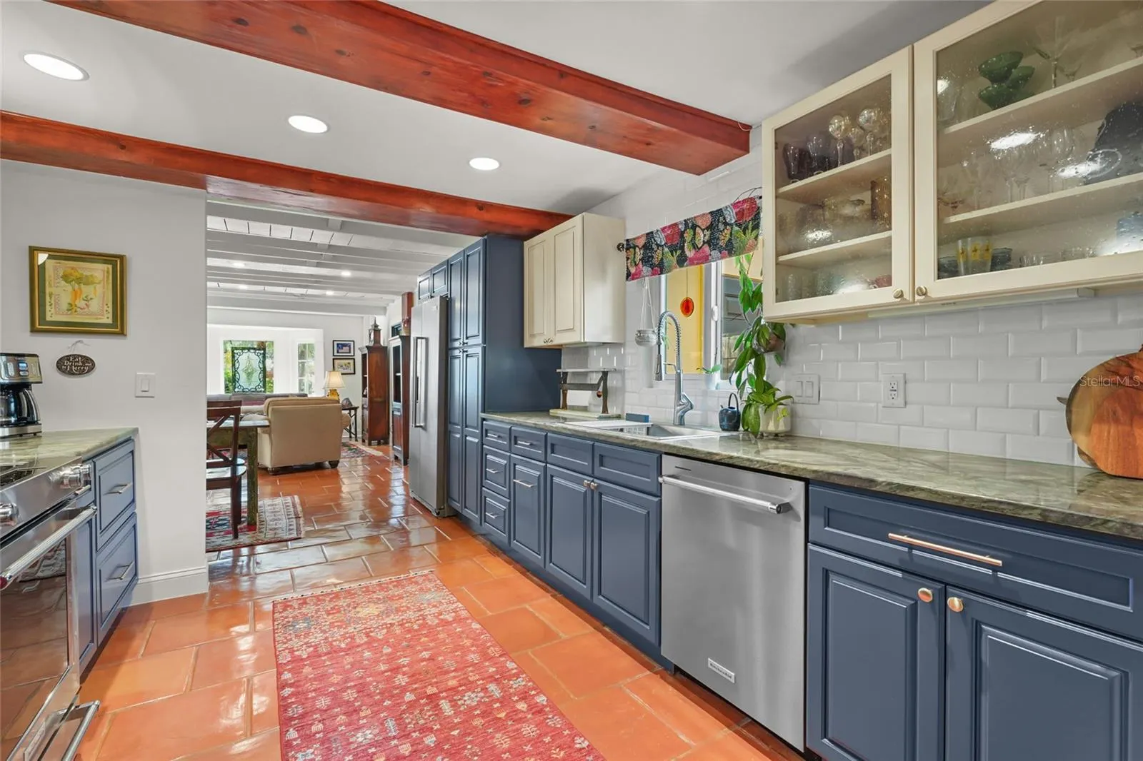 5354 CALLE FLORIDA
