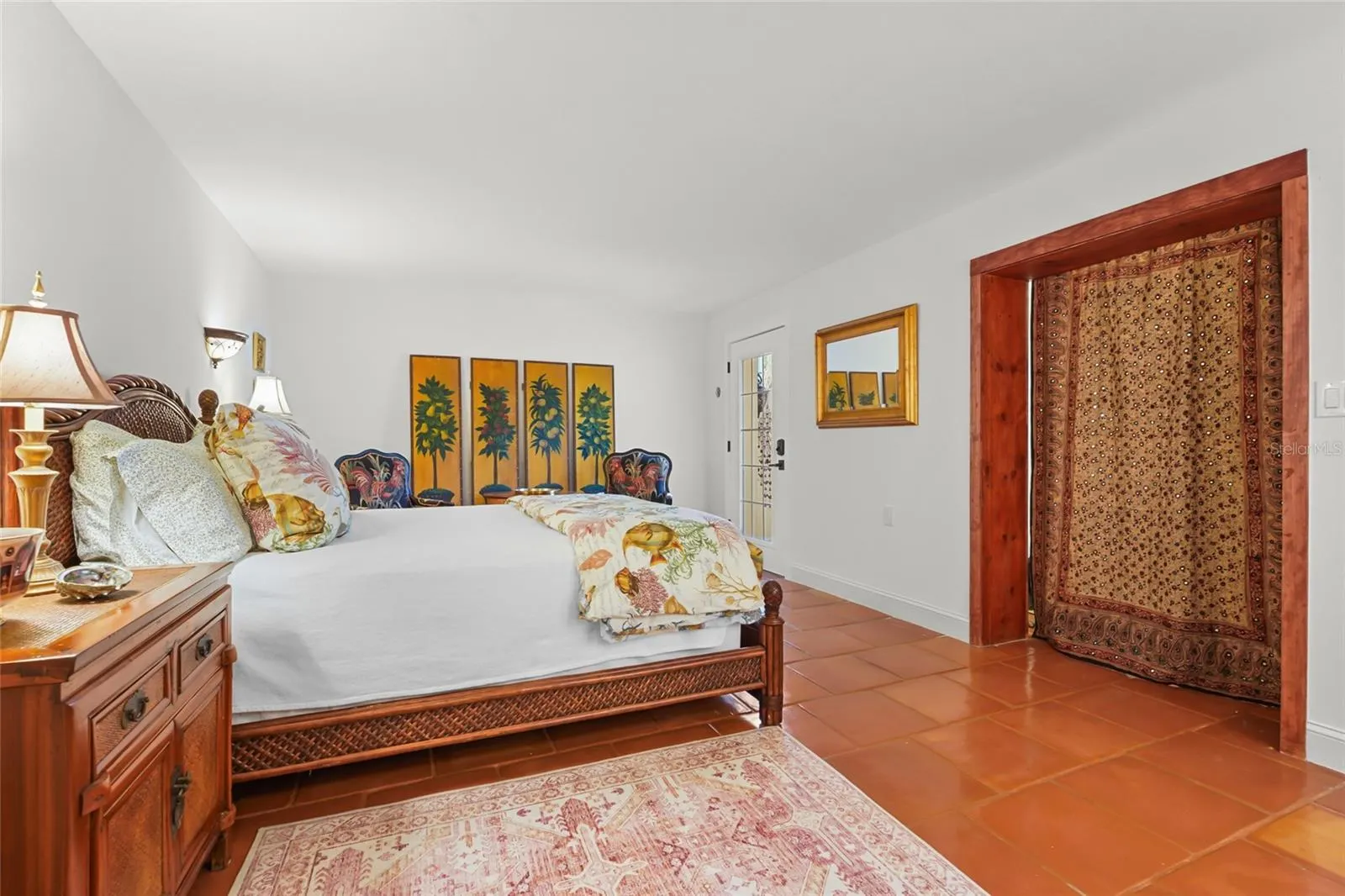 5354 CALLE FLORIDA