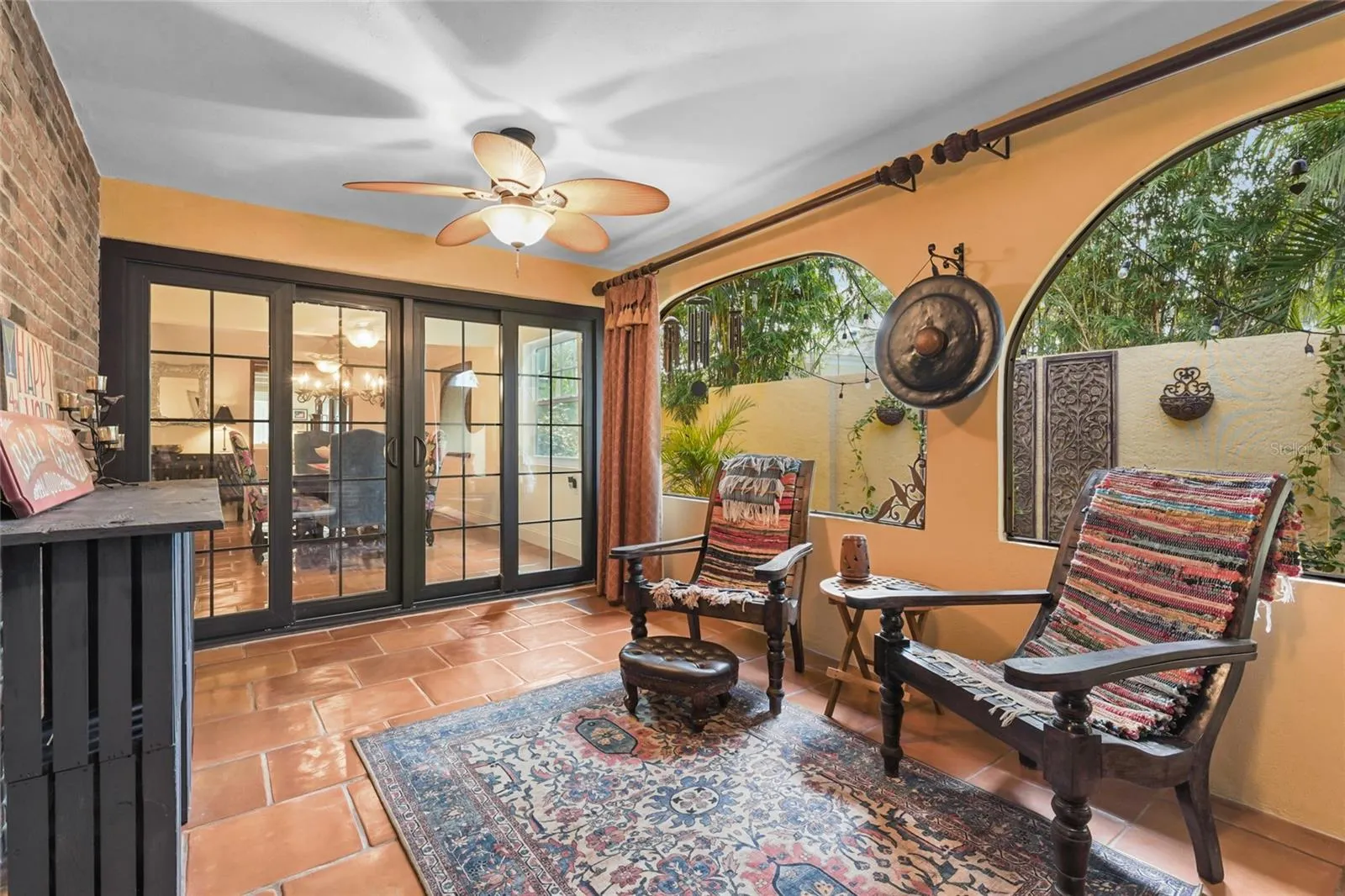5354 CALLE FLORIDA