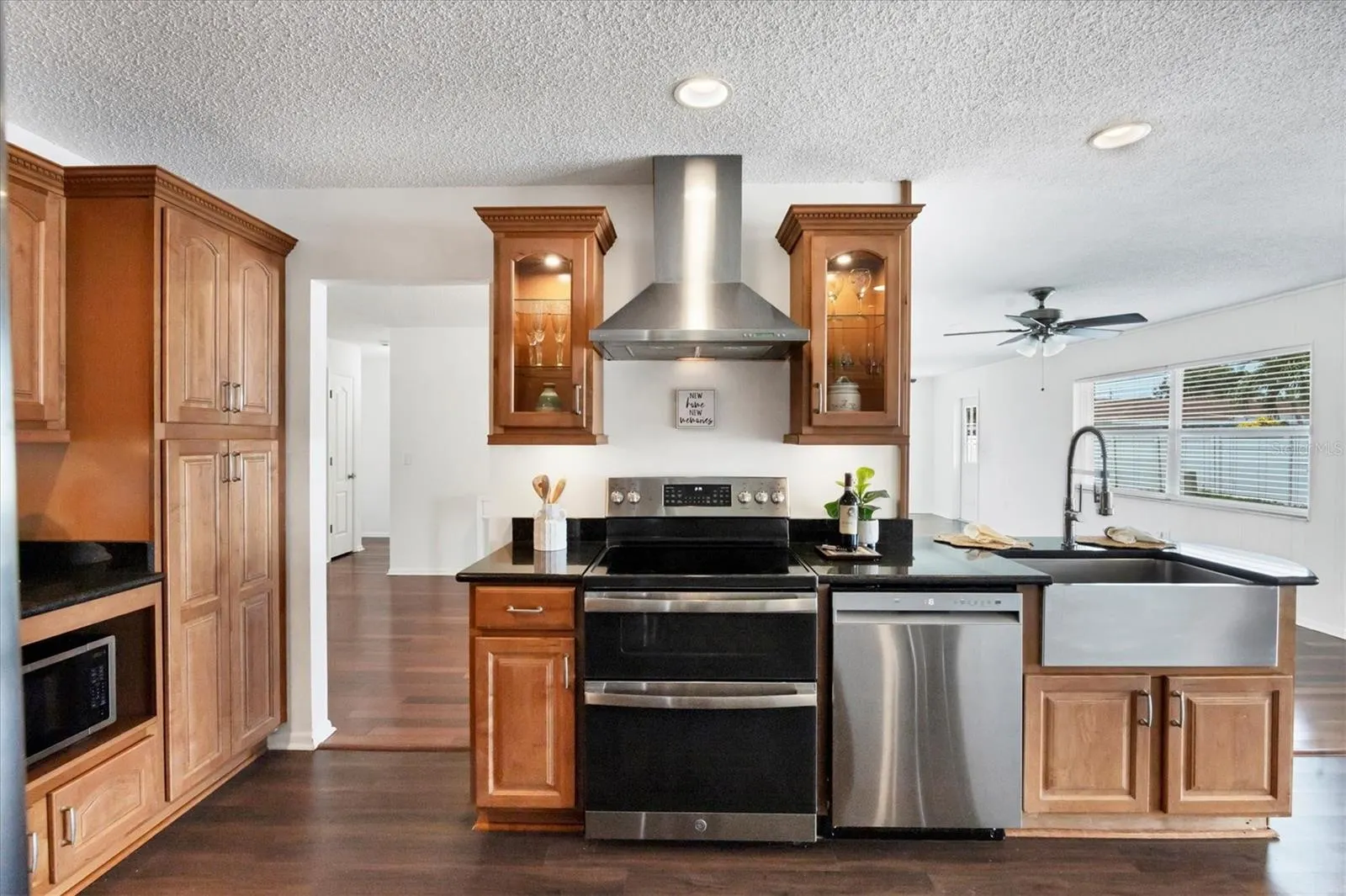 4112 23RD AVE W