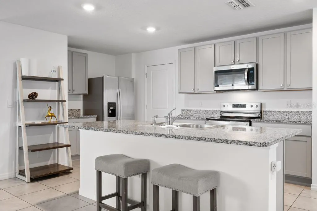 2986 GREAT ABACO WAY