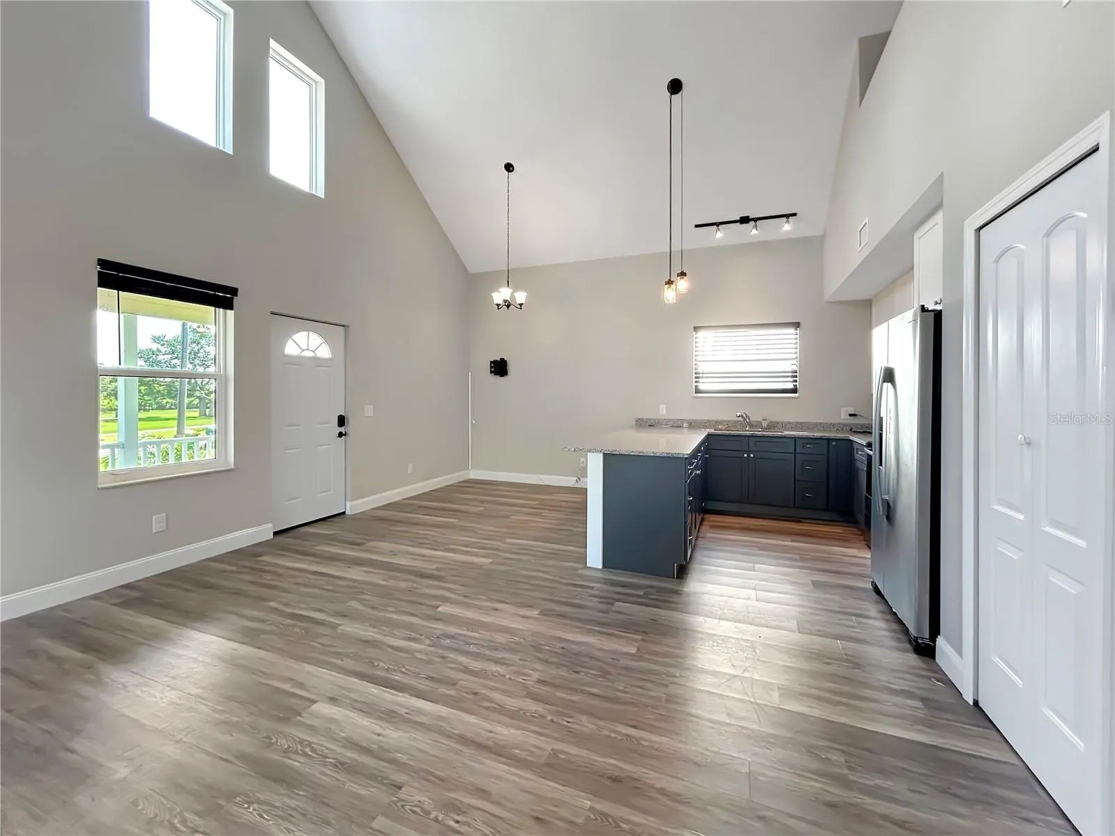 4326 KERRIGAN CIR