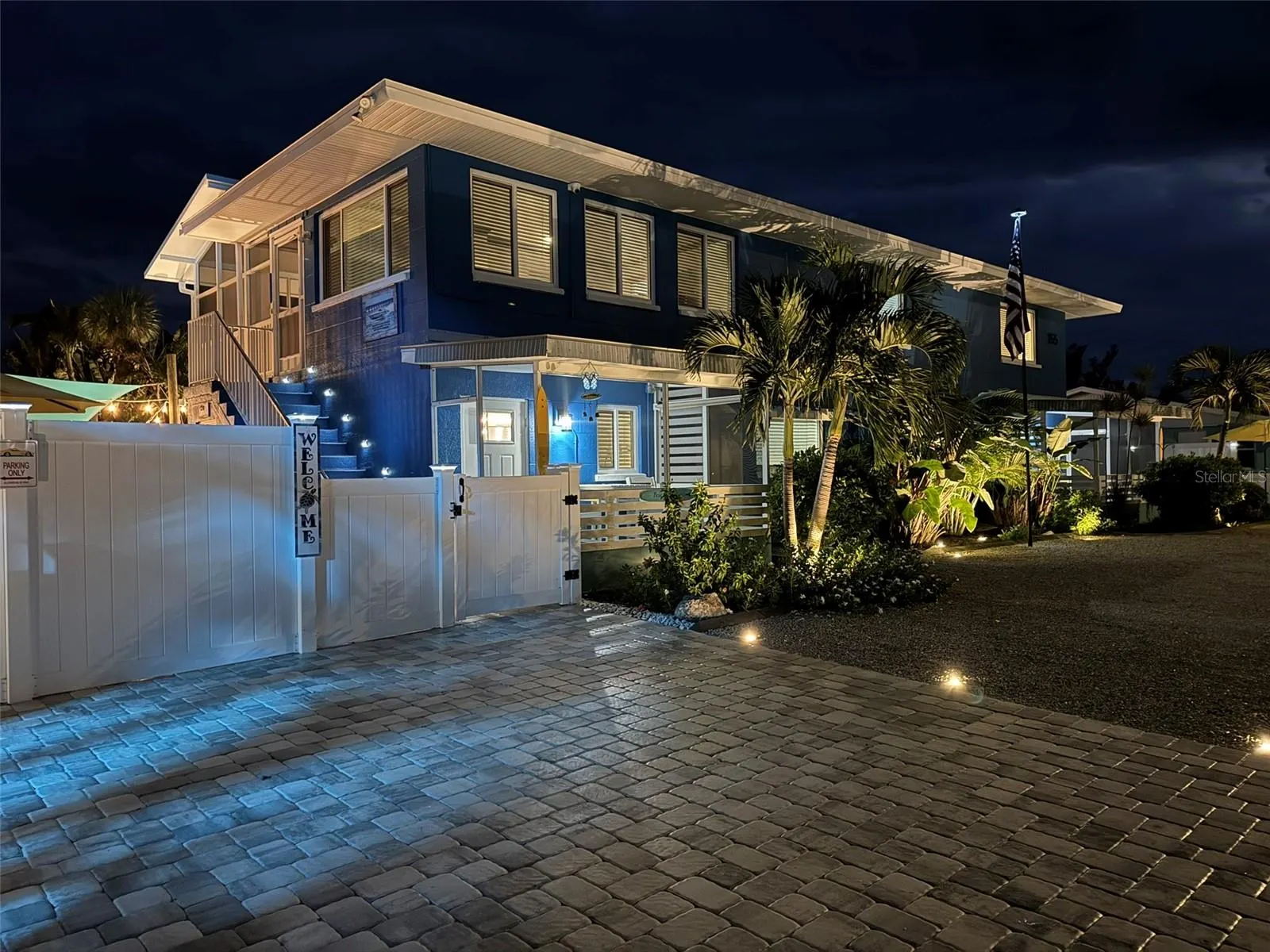 155 STANFORD DR #3, #3