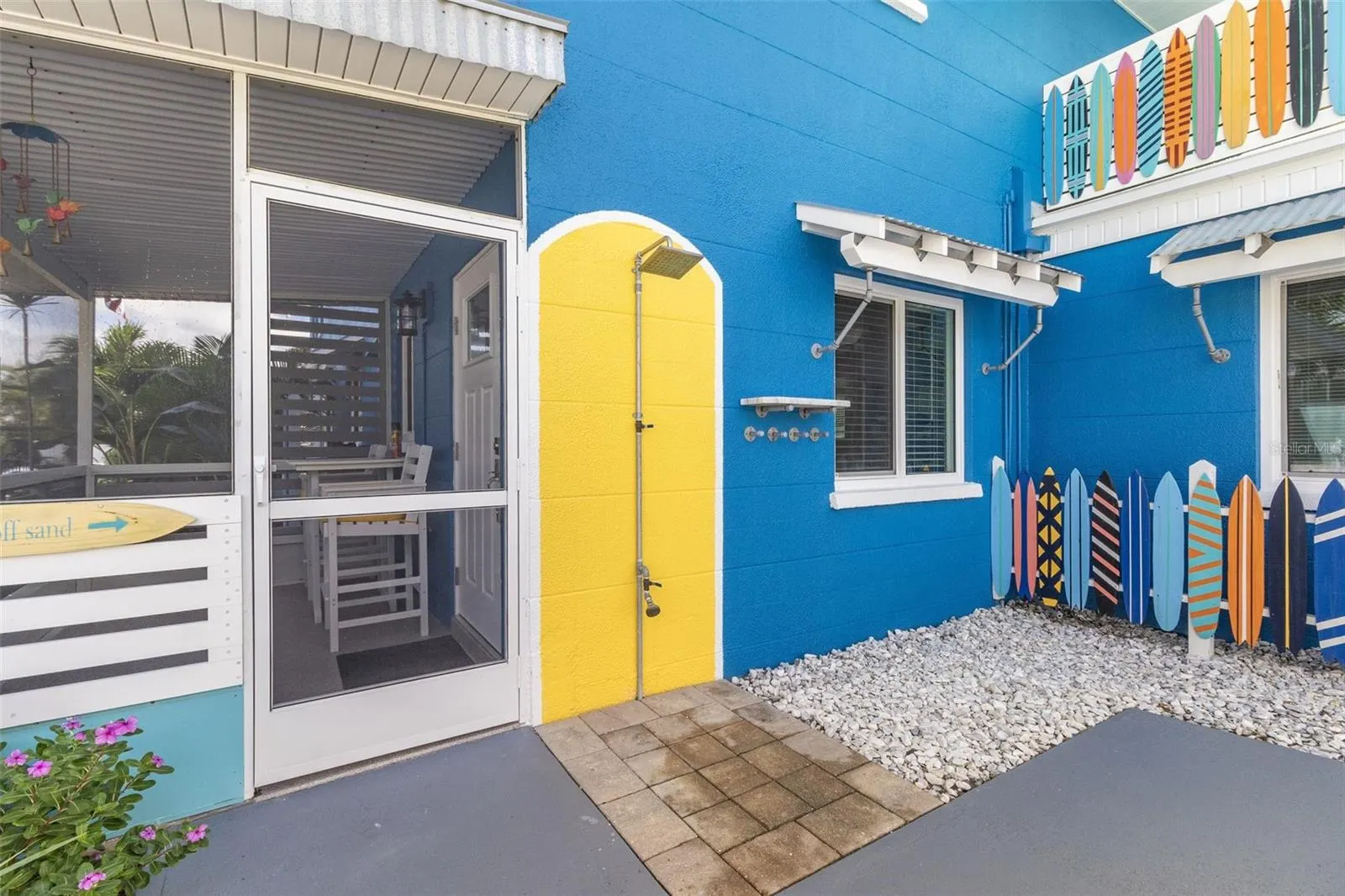 155 STANFORD DR #3, #3