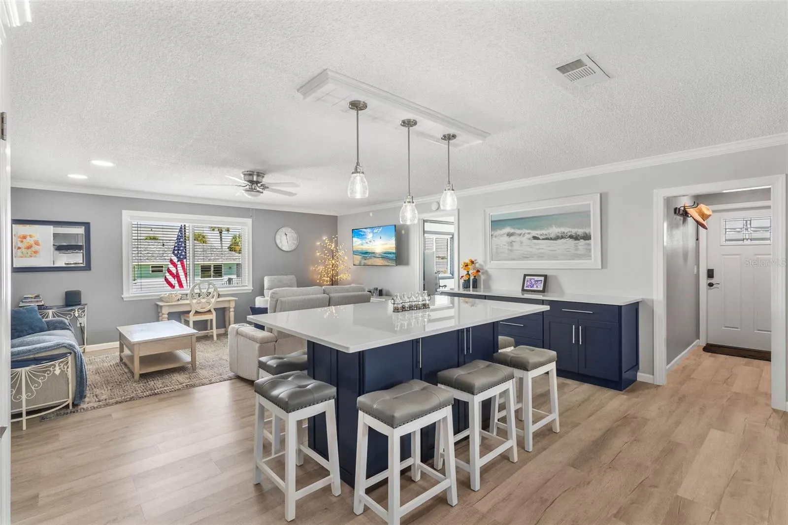 155 STANFORD DR #3, #3