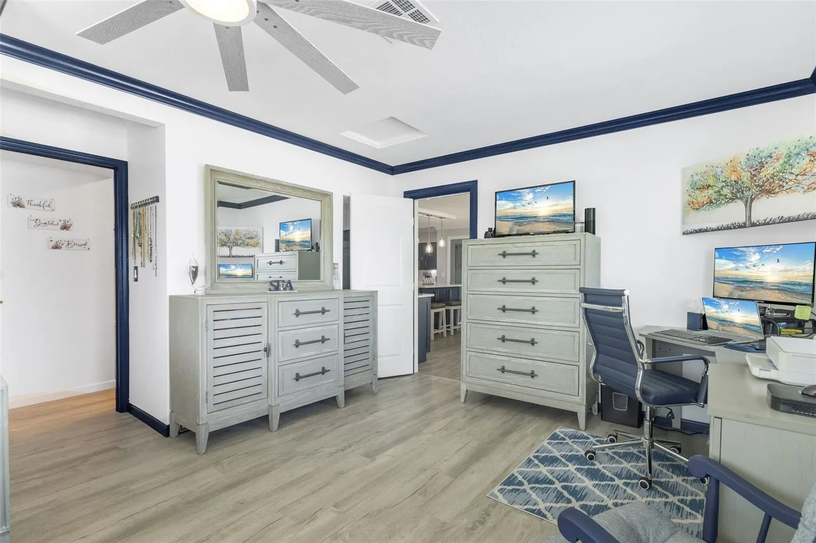 155 STANFORD DR #3, #3