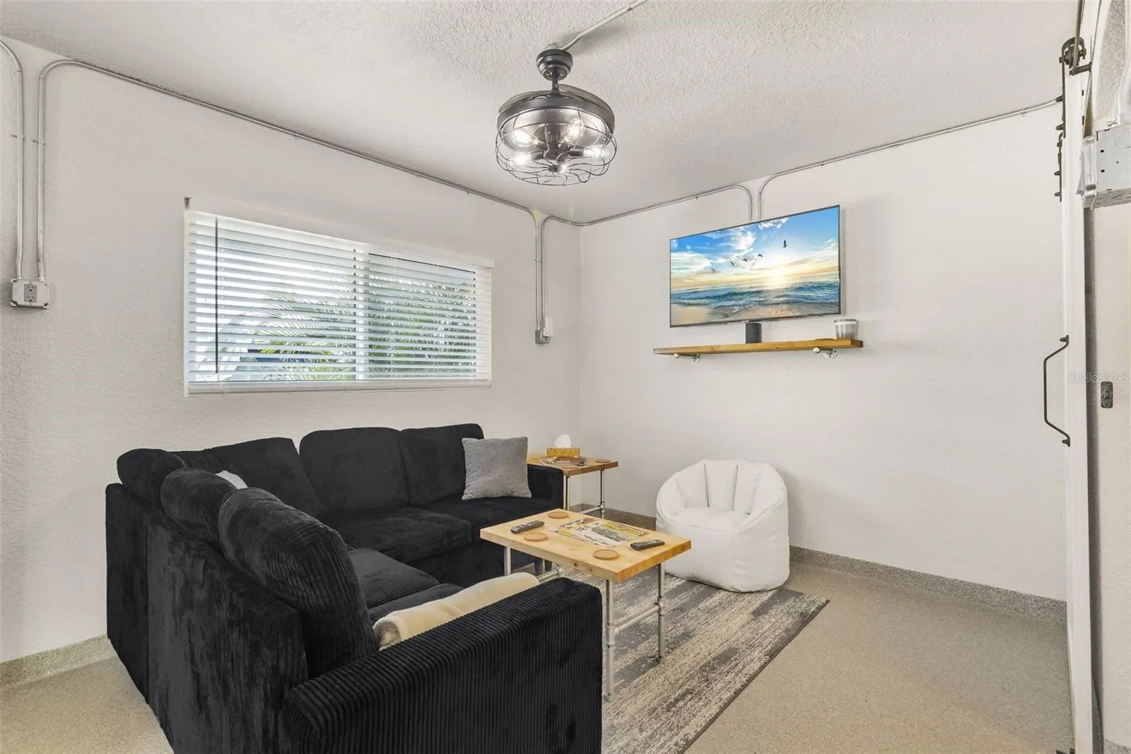 155 STANFORD DR #3, #3