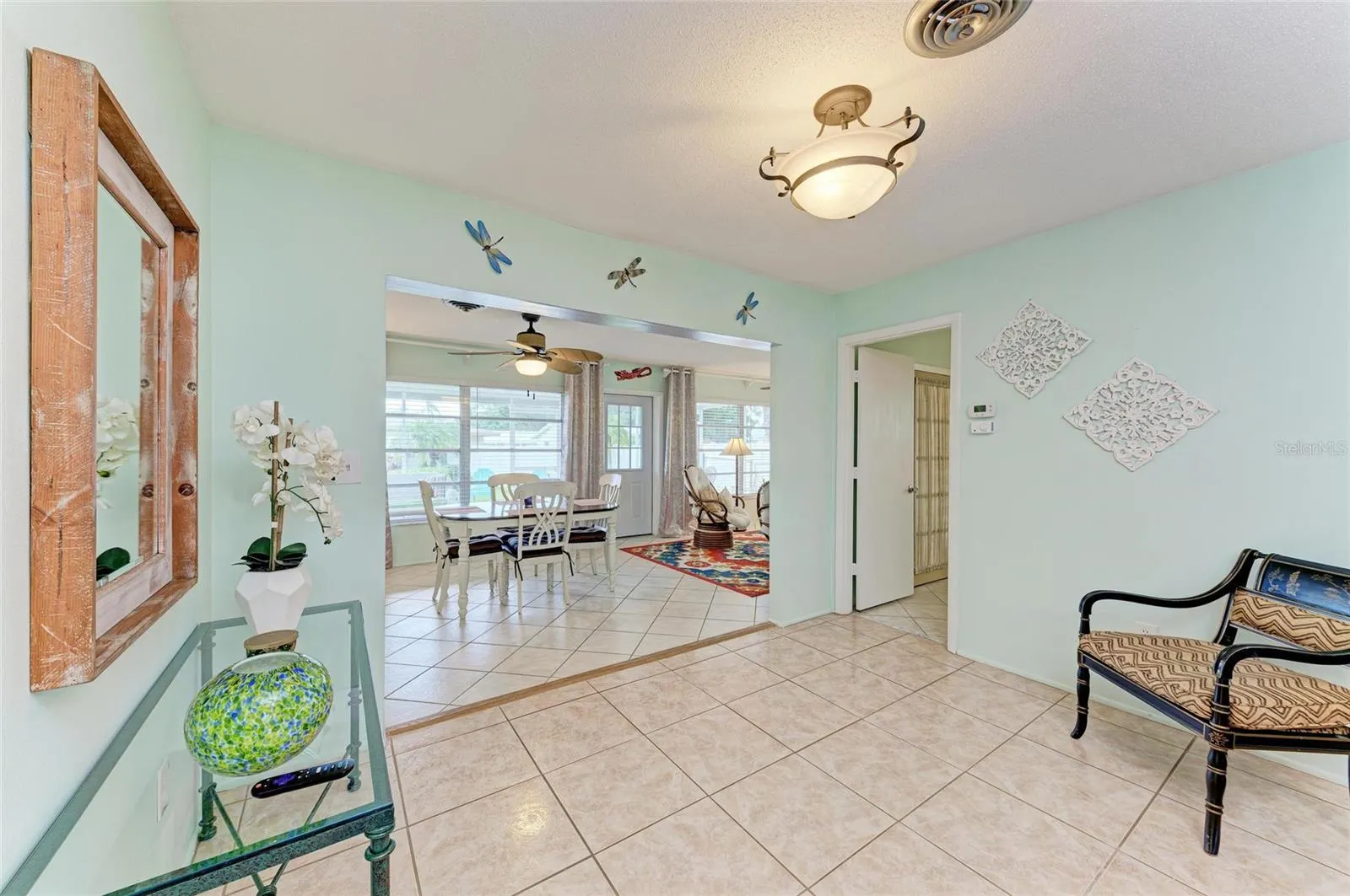 265 DORCHESTER DR