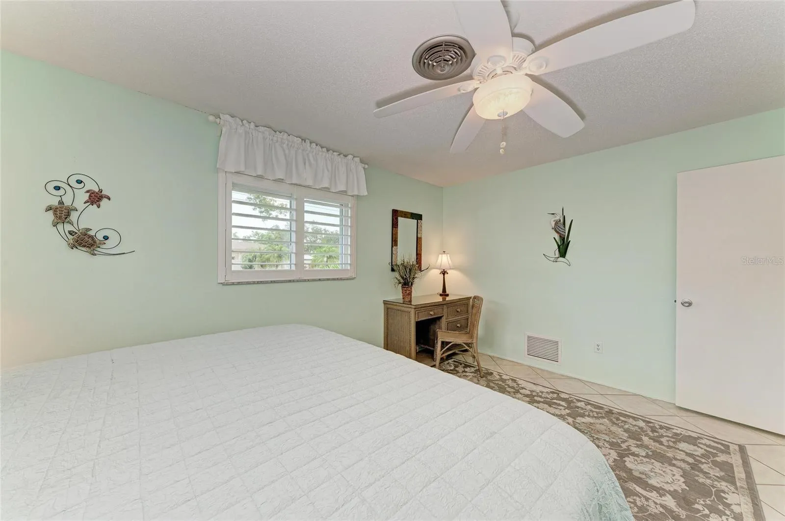 265 DORCHESTER DR