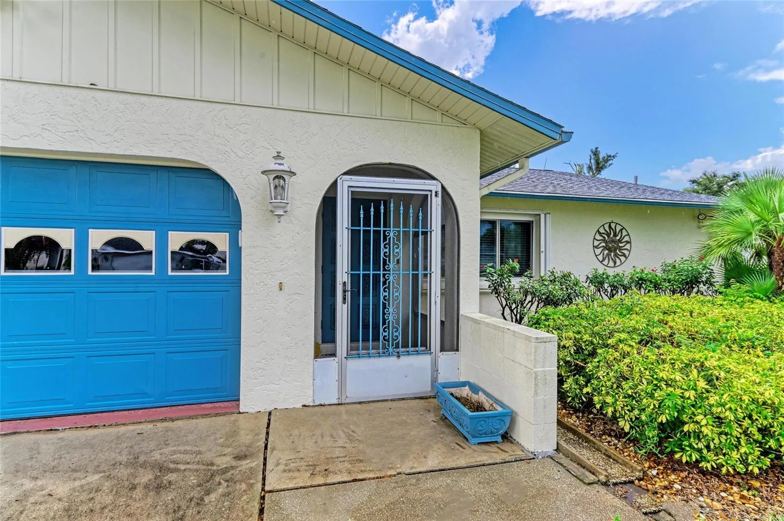 265 DORCHESTER DR