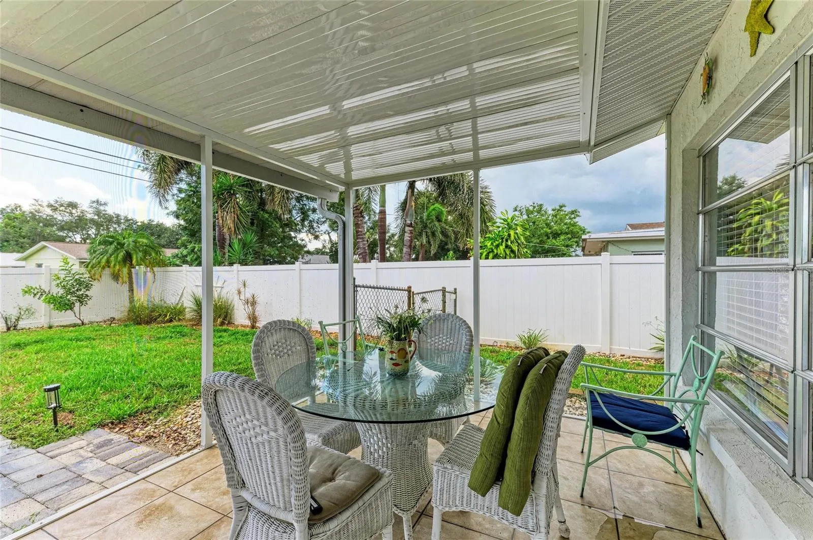 265 DORCHESTER DR
