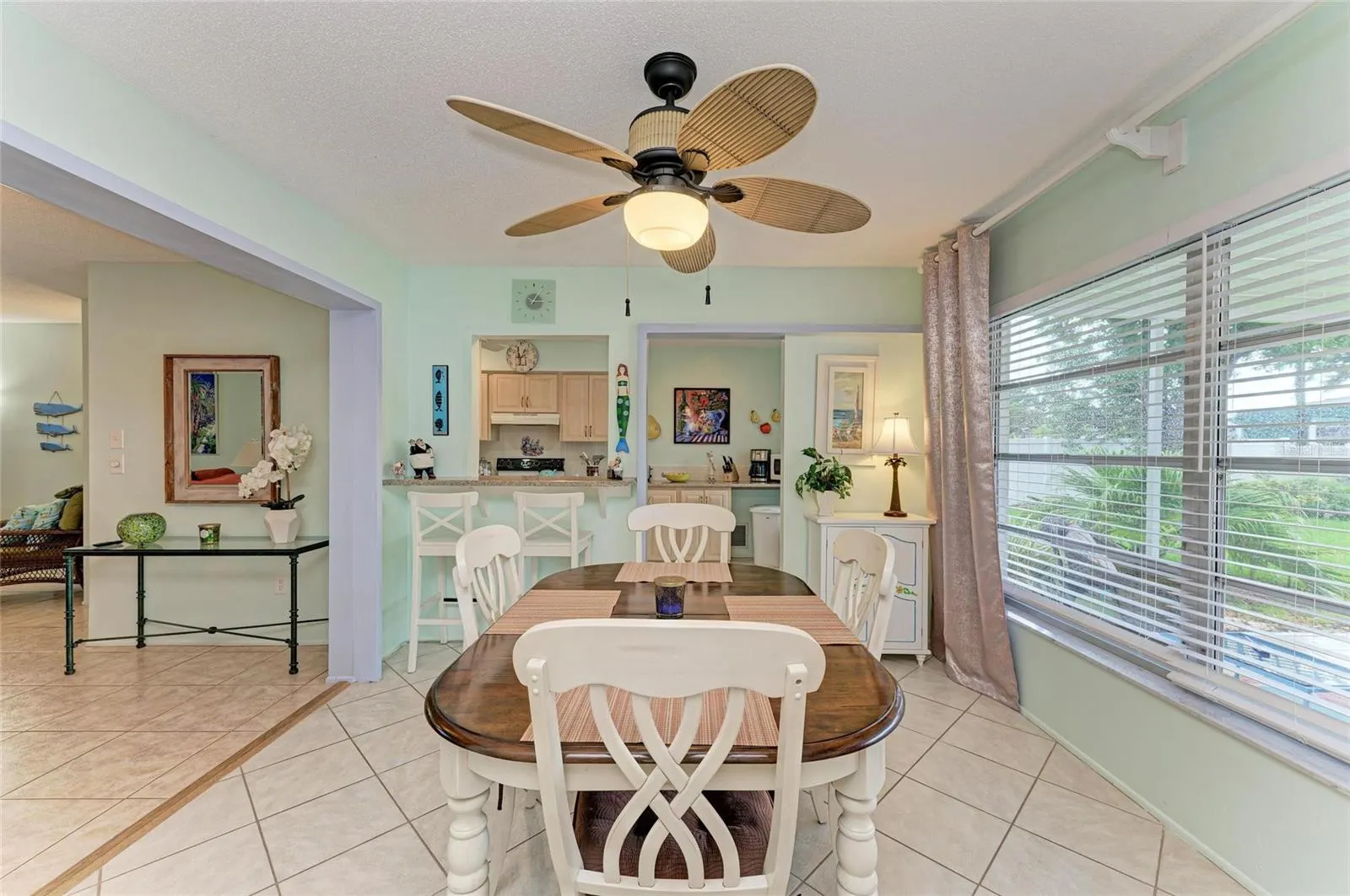 265 DORCHESTER DR