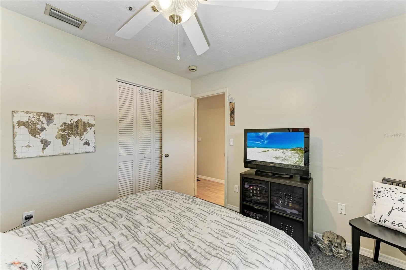 2124 TAMIAMI TRL #207, #207