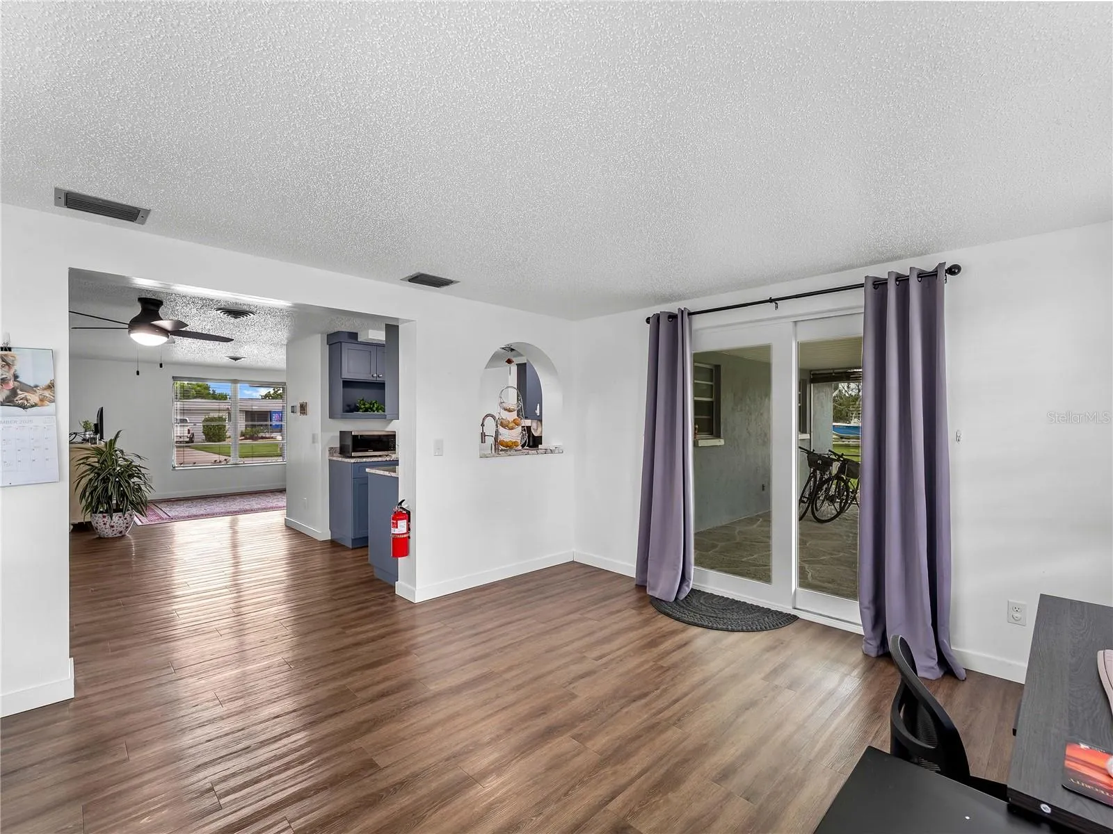540 OXFORD DR