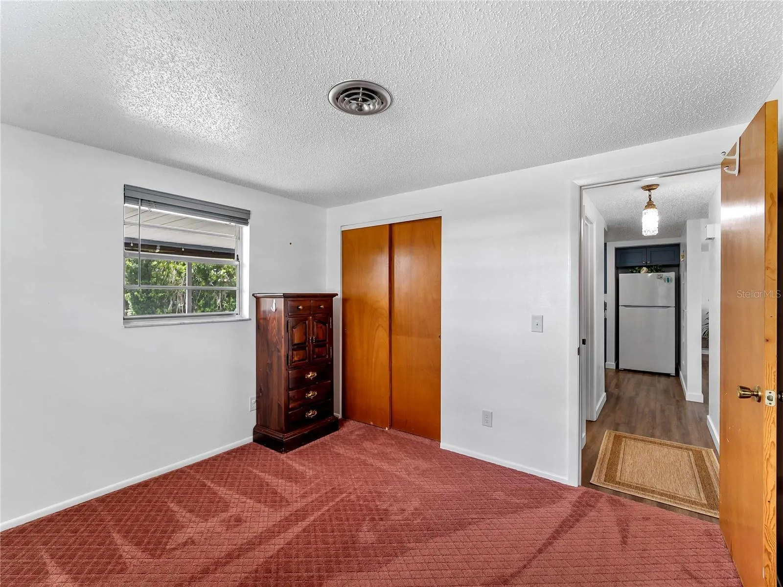 540 OXFORD DR