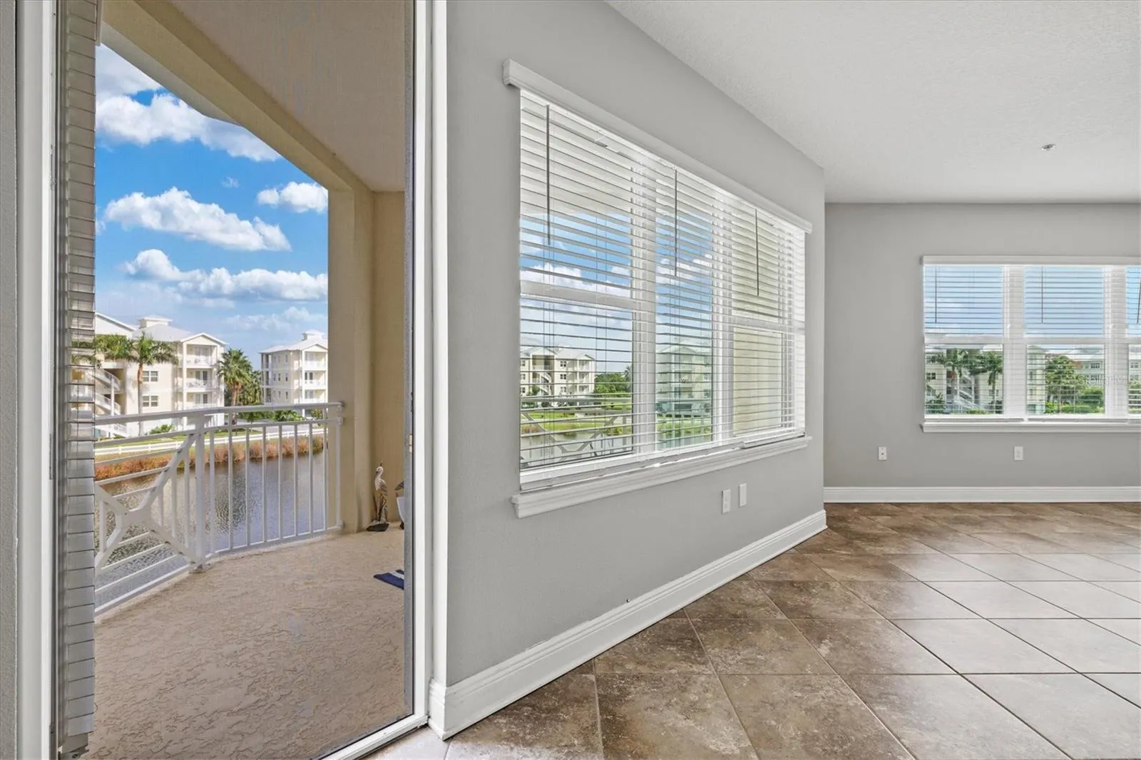 3418 79TH STREET CIR W #202, #202