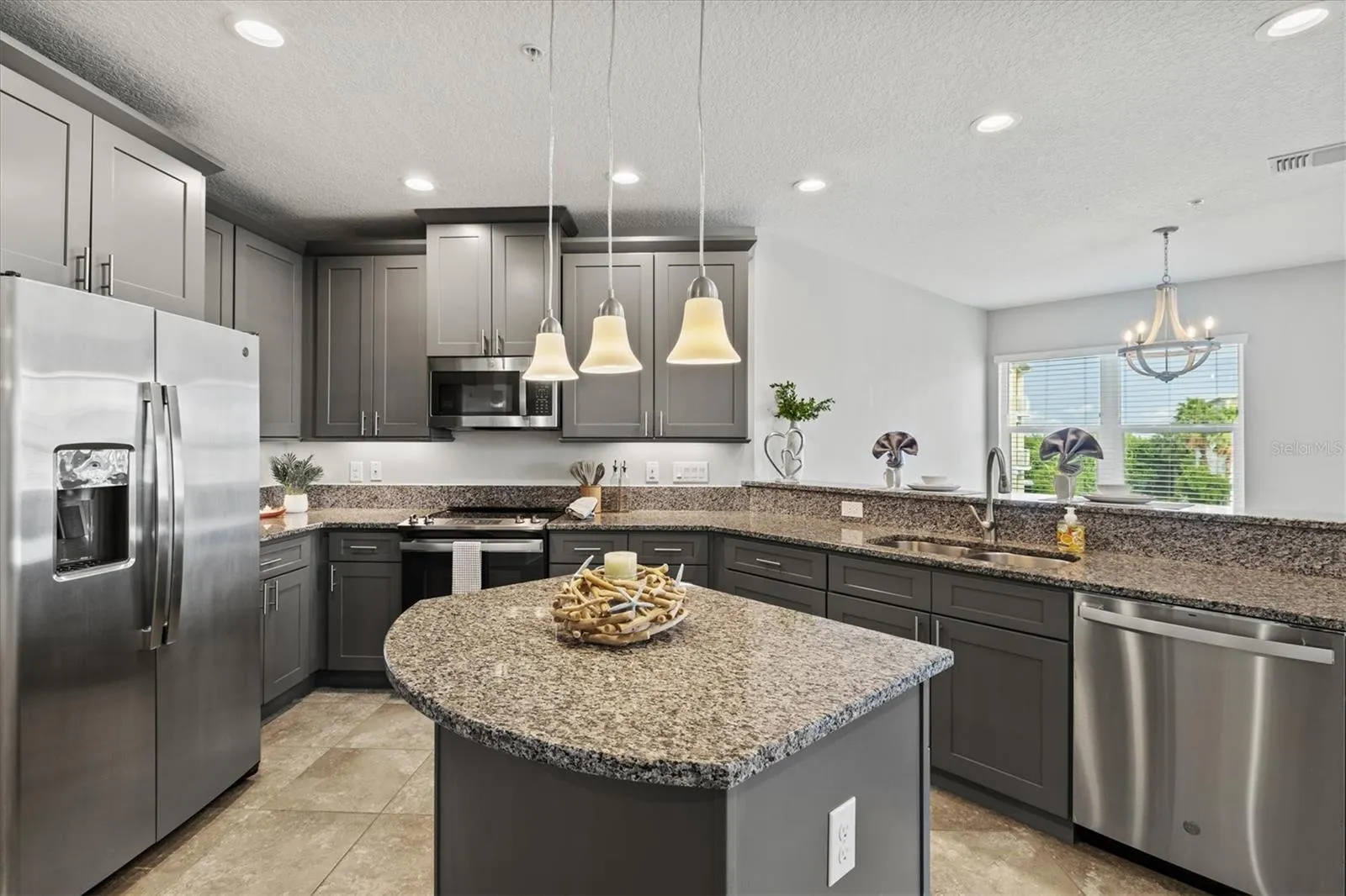 3418 79TH STREET CIR W #202, #202