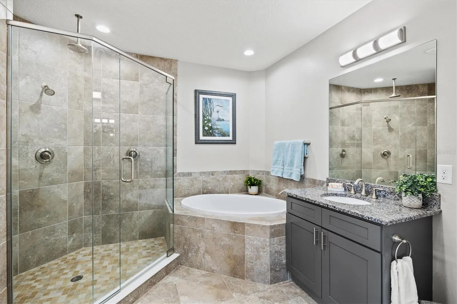 3418 79TH STREET CIR W #202, #202