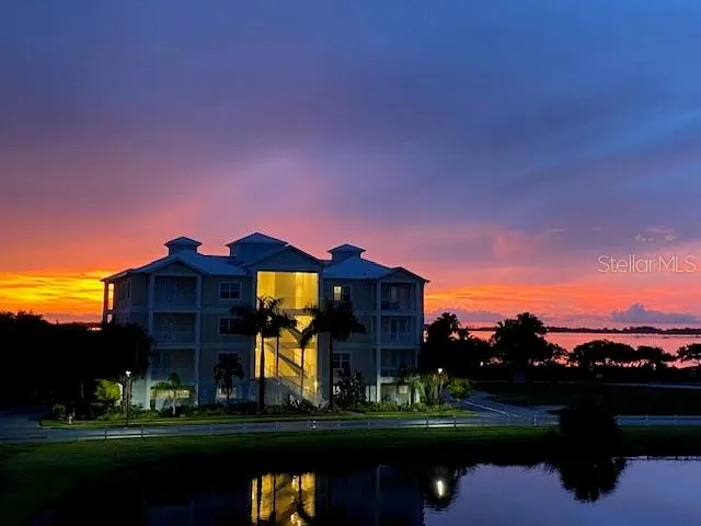 3418 79TH STREET CIR W #202, #202