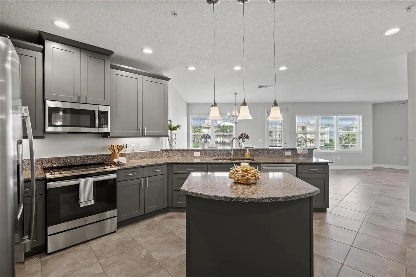 3418 79TH STREET CIR W #202, #202