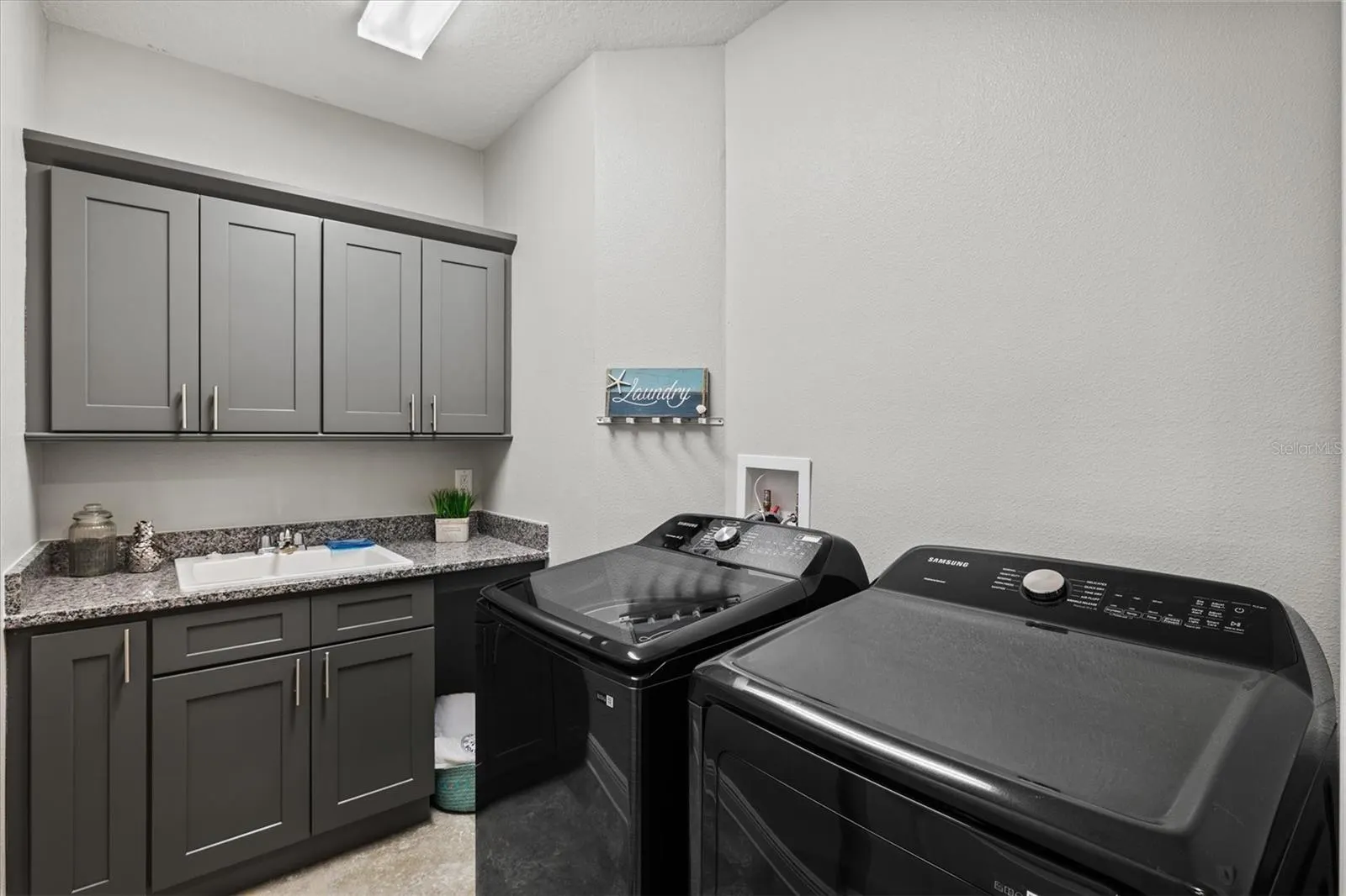 3418 79TH STREET CIR W #202, #202