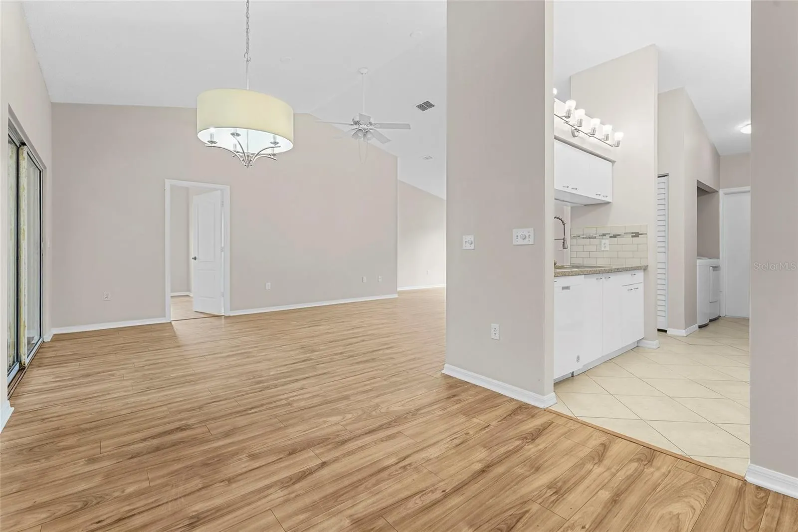 7710 33RD LN E
