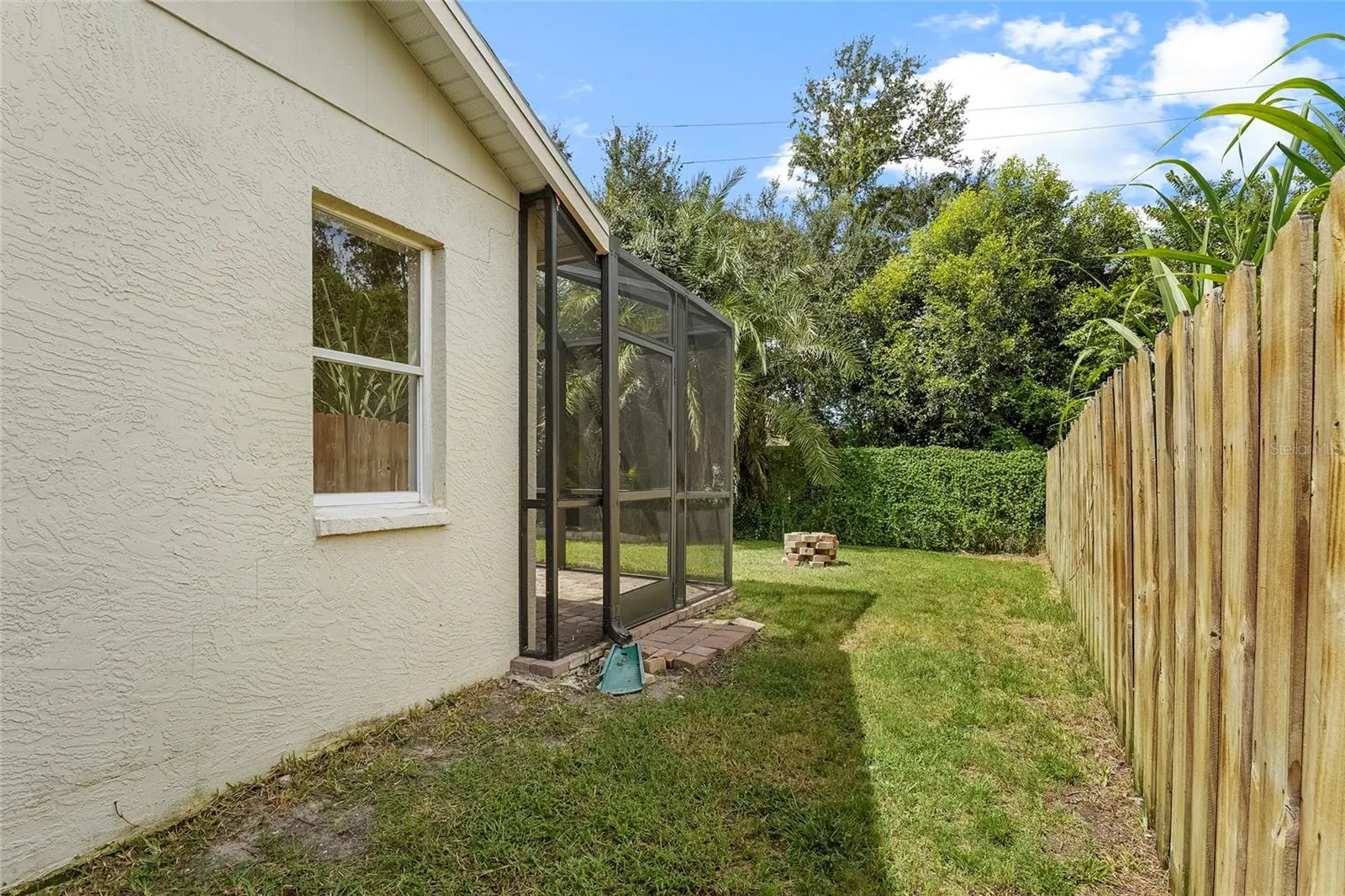 7710 33RD LN E