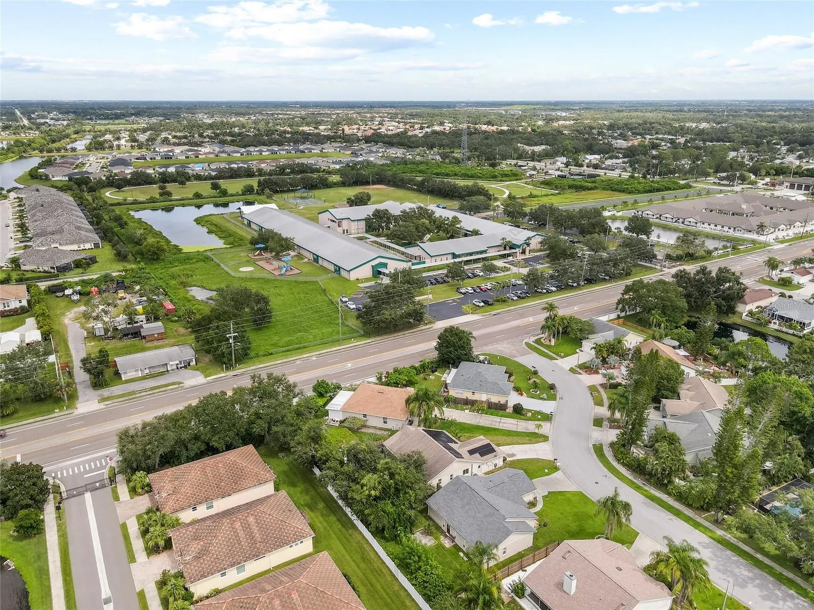 7710 33RD LN E