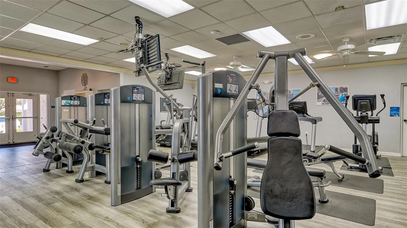 6505 STONE RIVER RD #209, #209