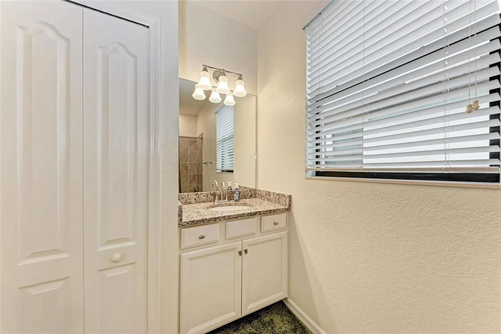 17006 BLUE RIDGE PL