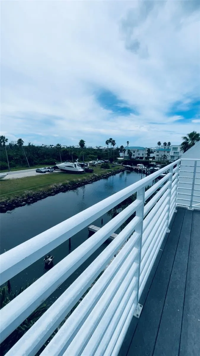 8238 HARBORSIDE CIR