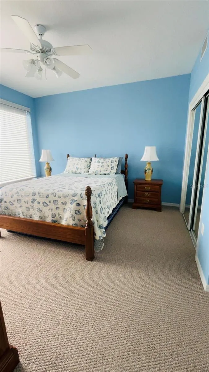 8238 HARBORSIDE CIR