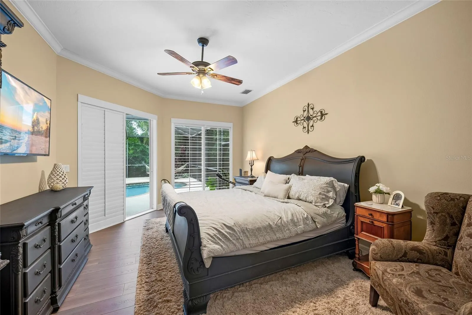 3711 EAGLE HAMMOCK DR