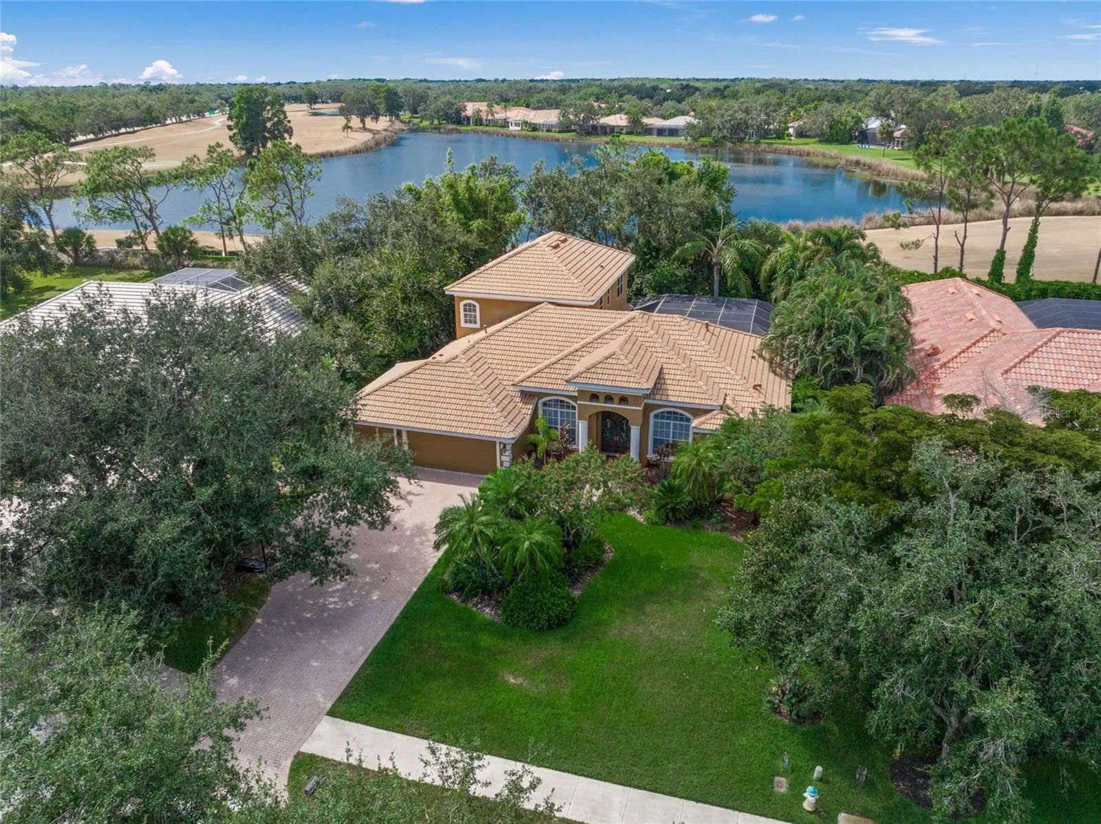 3711 EAGLE HAMMOCK DR