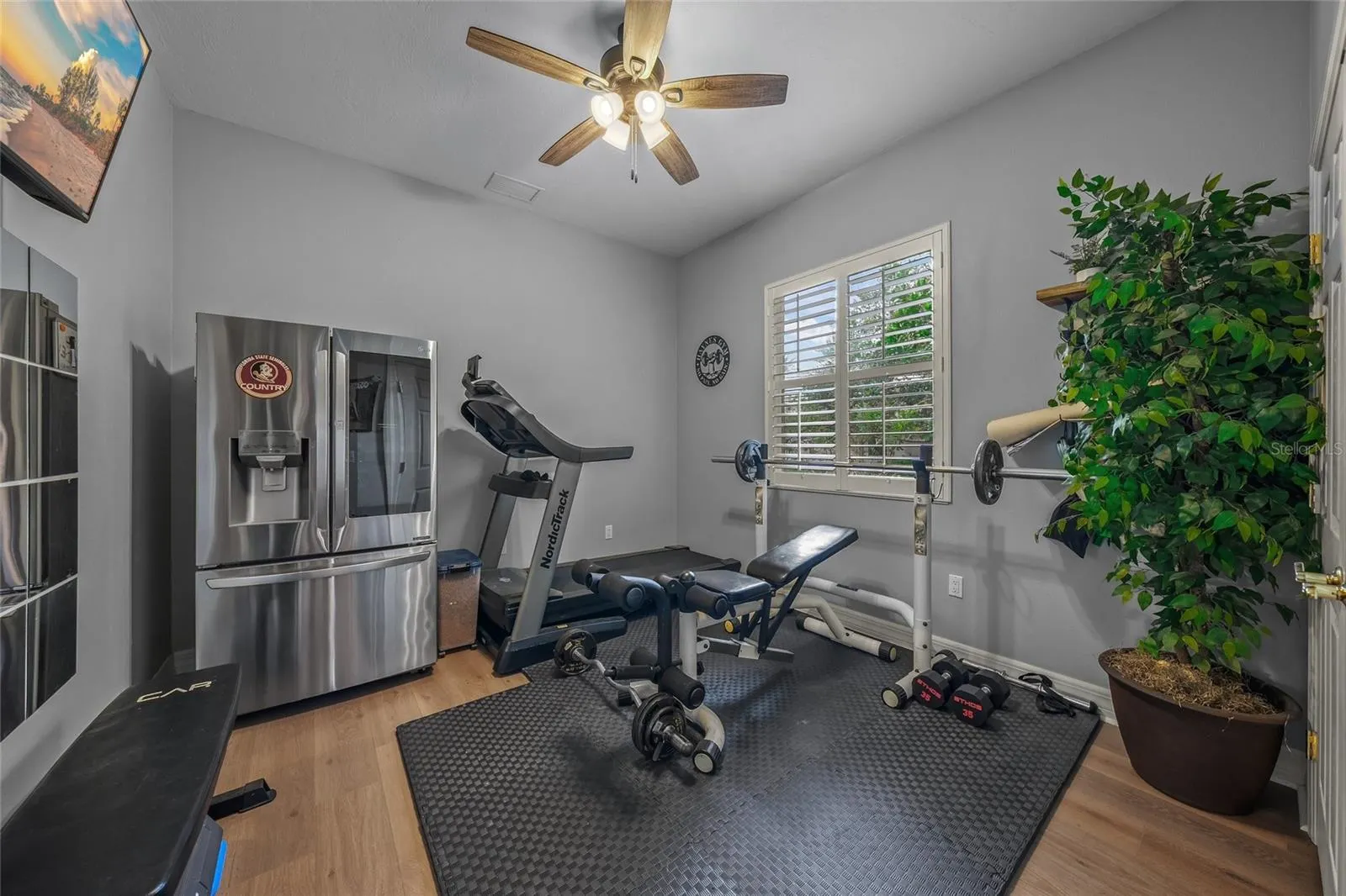3711 EAGLE HAMMOCK DR