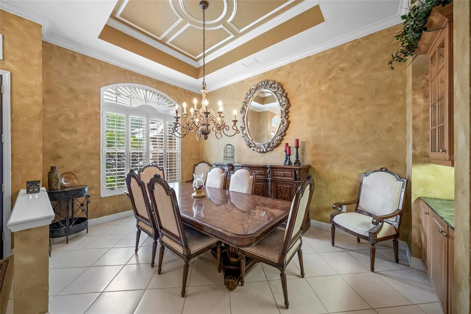 3711 EAGLE HAMMOCK DR