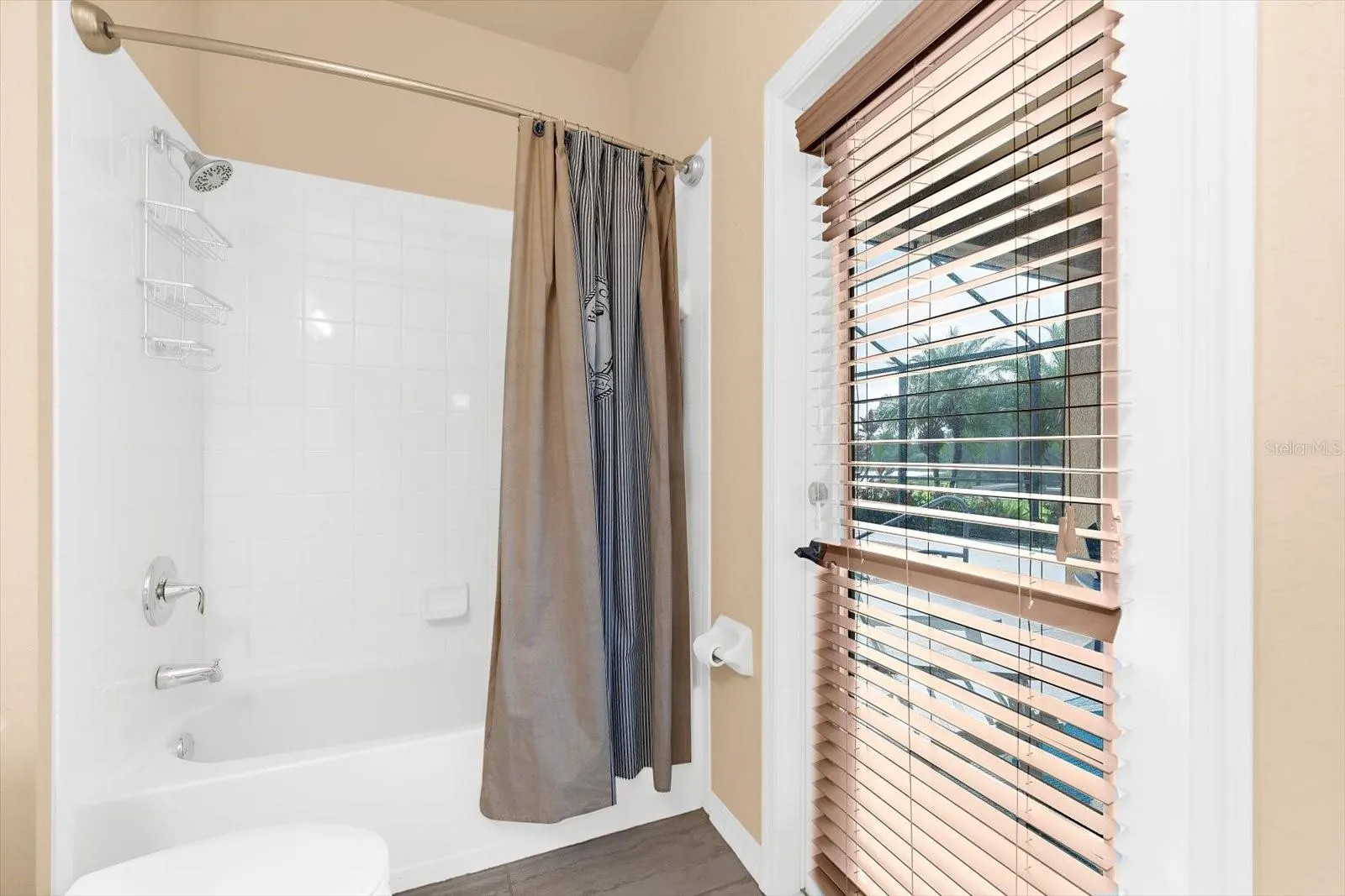 427 RIVER ENCLAVE CT