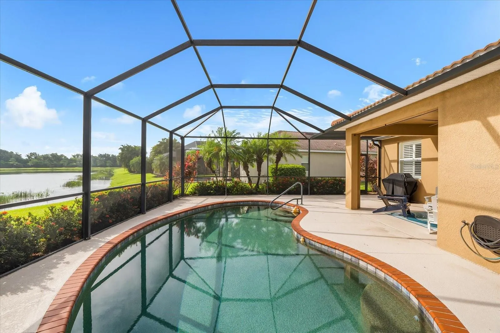 427 RIVER ENCLAVE CT