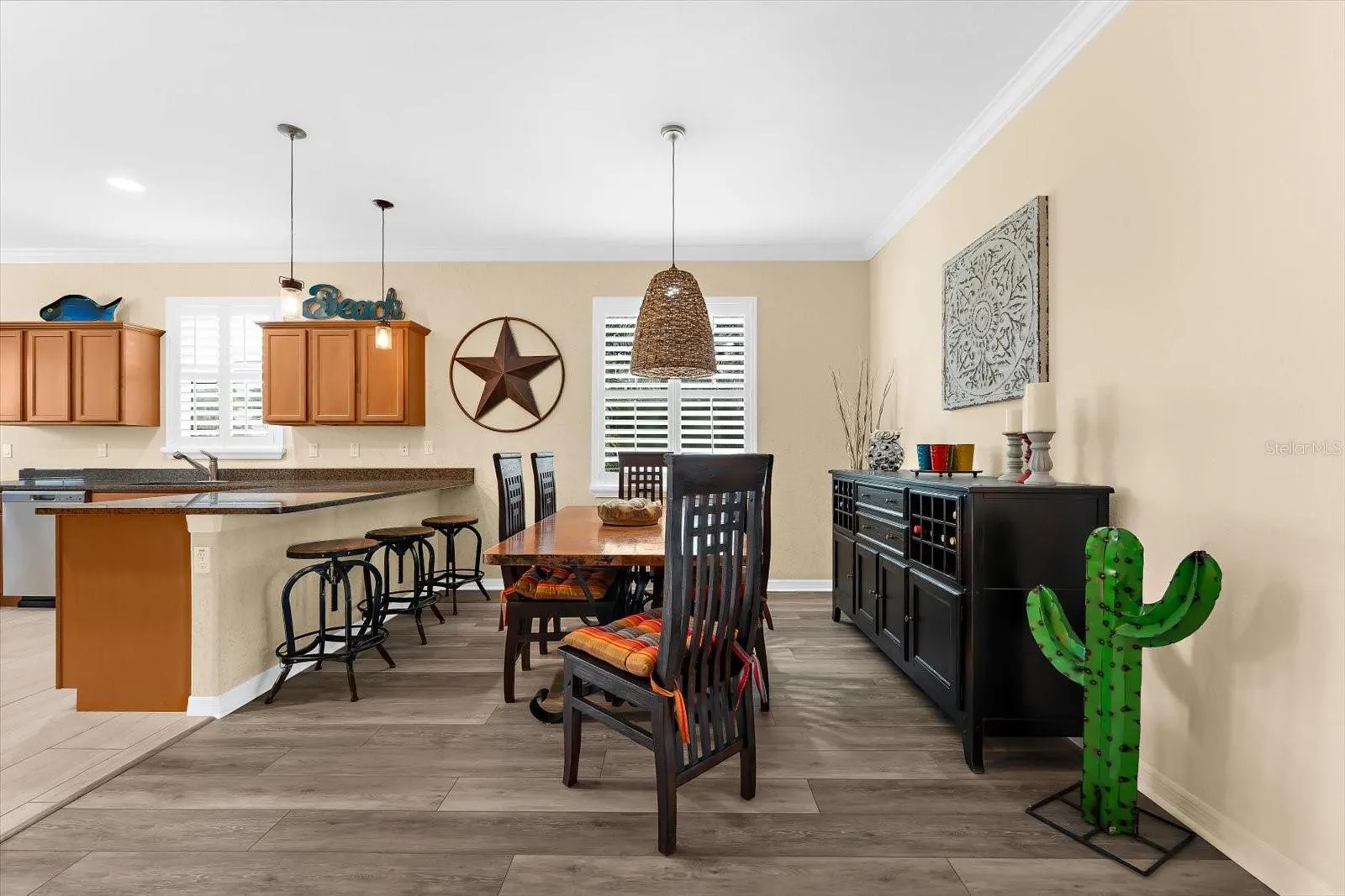 427 RIVER ENCLAVE CT