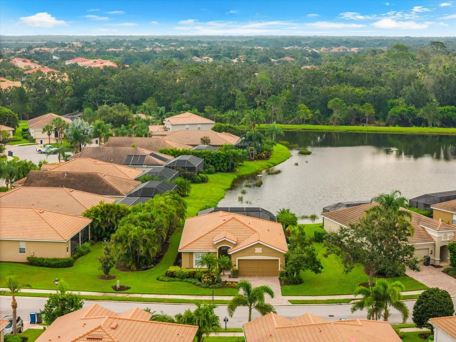 427 RIVER ENCLAVE CT