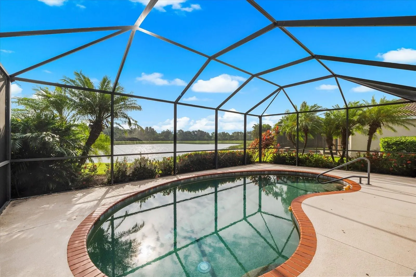 427 RIVER ENCLAVE CT