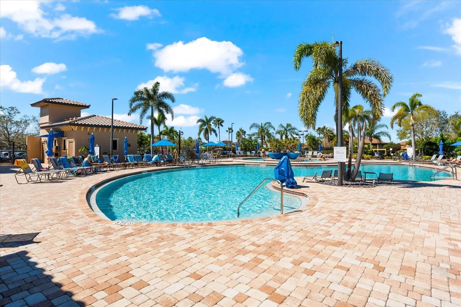 427 RIVER ENCLAVE CT