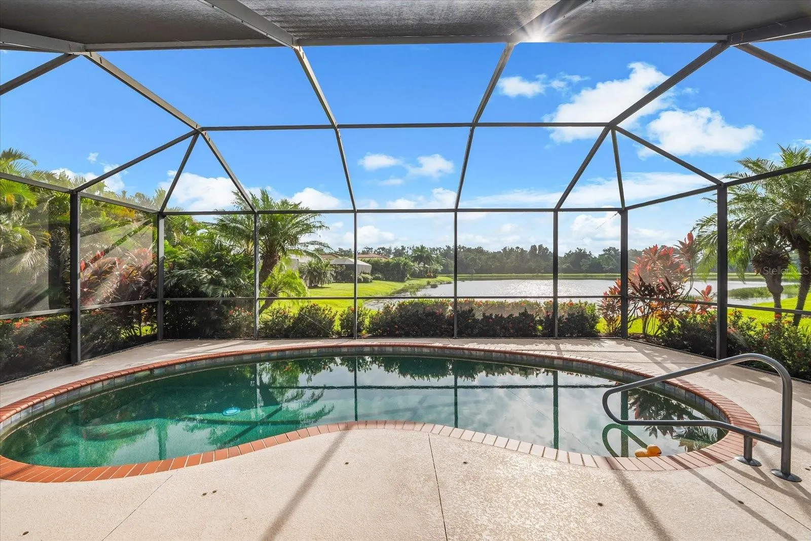 427 RIVER ENCLAVE CT