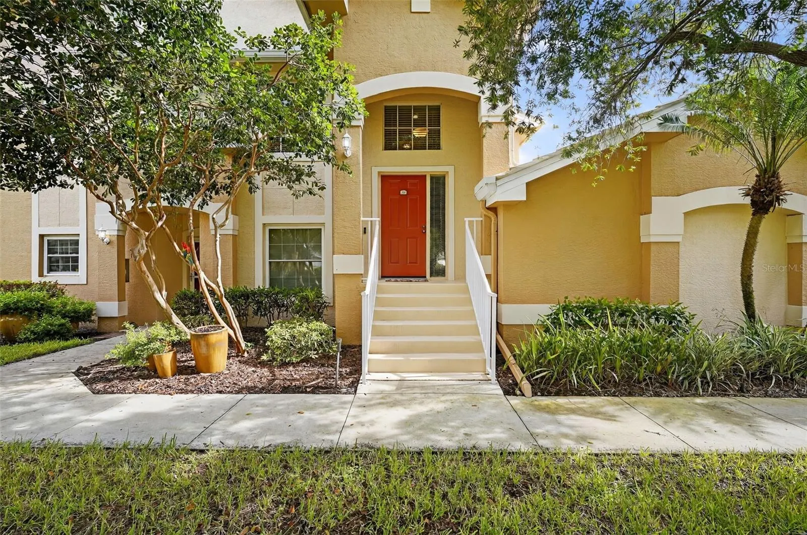 15010 LAKESIDE VIEW DR #202, #202