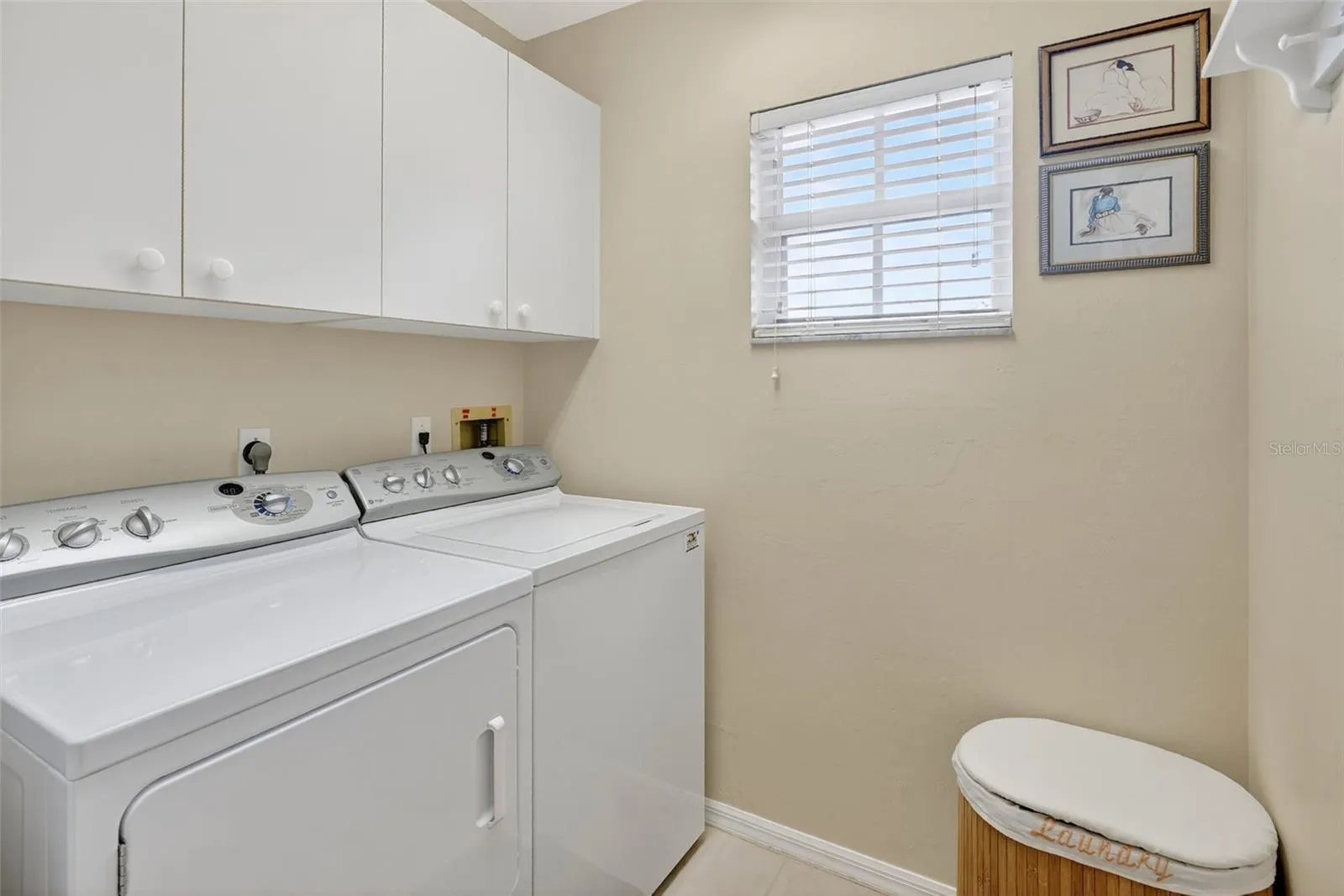 15010 LAKESIDE VIEW DR #202, #202