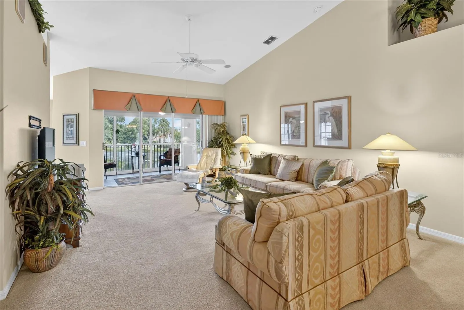 15010 LAKESIDE VIEW DR #202, #202