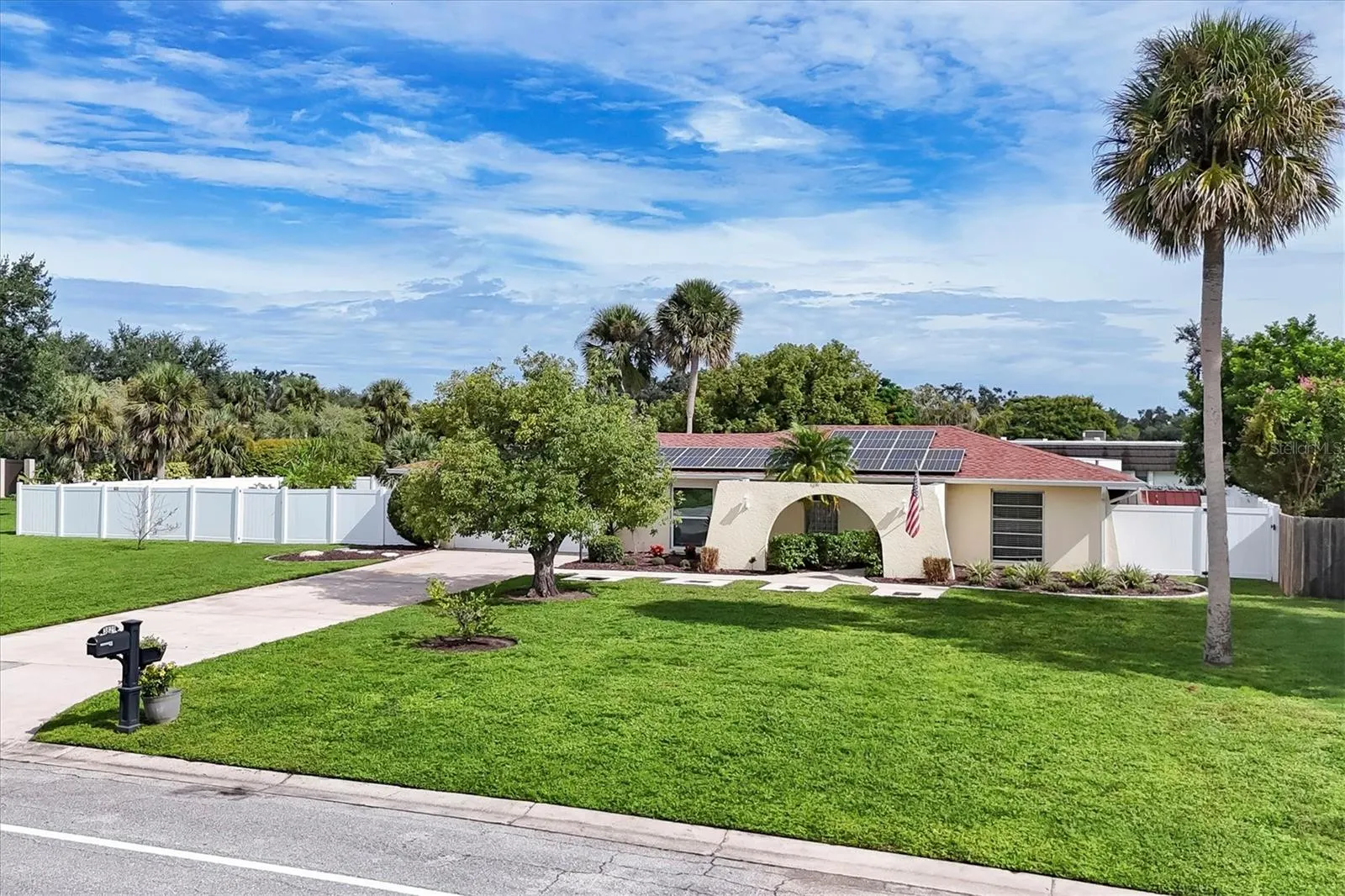 3821 CALLIANDRA DR