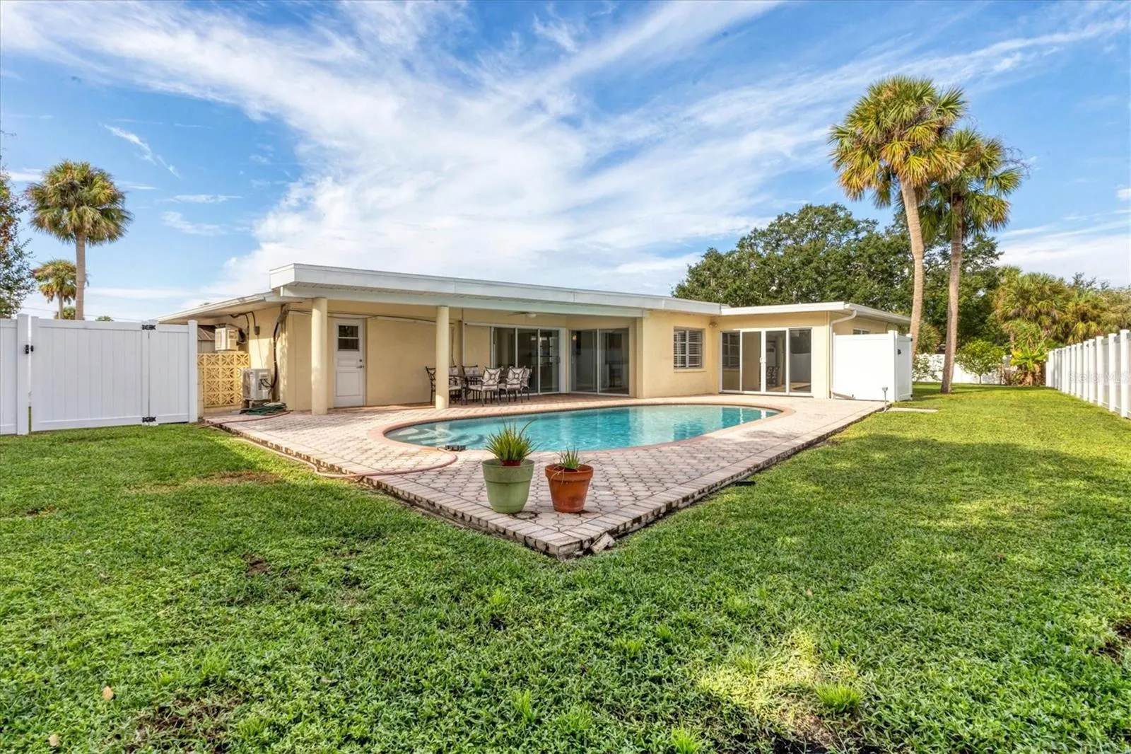 3821 CALLIANDRA DR
